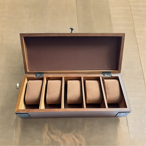 Woodbury 5-Piece Watch Case Solid Pinewood Construction with Antique Finish NIB - Picture 2 of 10